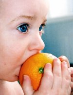 Bebé comiendo